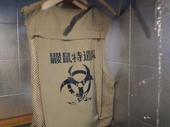 -荒岛实景沉浸密室(江汉路1店)