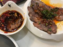 -三头牛·潮汕牛肉生蚝火锅 (夏湾店)