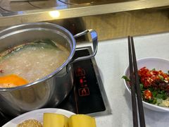 -西火火·川派小火锅(西溪银泰店)