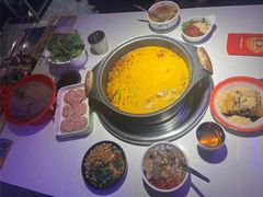 -钢管厂五区小郡肝串串香(滨江店)