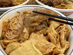 -弘束束柳州深巷螺蛳粉(珠江路店)