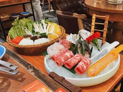 -樾餐厅泰式海鲜火锅(民歌湖店)