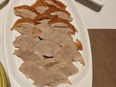 -皇城根·鲁菜济南菜·吊炉烤鸭·炒鸡鱼头(济南旗舰店)