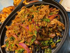 石锅牛肉-老阿妈蒙古村·蒙古包·草原文化·歌舞表演(老君堂店)