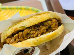牛肉烧饼普通版-穆得·老周家牛肉烧饼(普利街店)