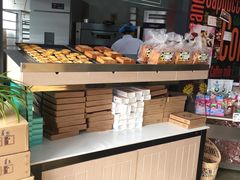 -梁师傅烘焙(山亭店)