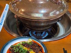 -岳记兴隆·青城腊排铜火锅(融创店)