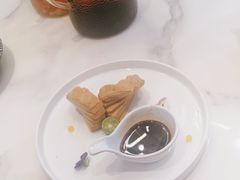 -荷塘秋月·本帮江浙菜(国权路店)