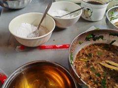-正宗杨记普洱酸醋米线(总店)