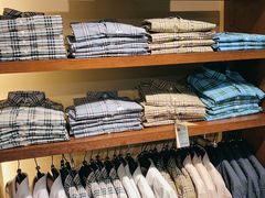 -巴宝莉工厂店/折扣店(工厂店)