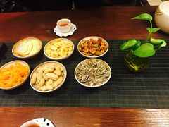 -碧露轩·大益茶体验馆(镇江路店)