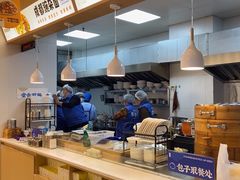-李与白包子铺(桐梓林店)