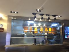 -新大咀港式茶餐厅(宝山万达店)