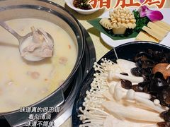 -煲大王猪肚鸡·椰子鸡火锅(红谷滩万达店)
