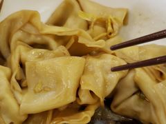 -笑来喜馄饨小笼工坊店(湖滨街店)