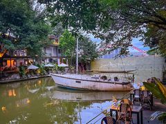 -喜洲吧·江畔老船厂·庭院餐厅(喜临院店)