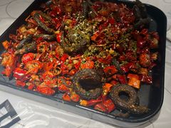 -巴厘龙虾·榜首油焖大虾(音乐学院·沿江酒馆店)