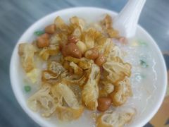 艇仔粥-穗银肠粉店(东川路店)