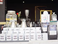 -UNI UNI(环亚凯瑟琳店)