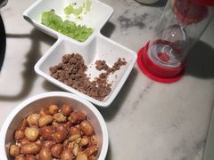 -左庭右院鲜牛肉火锅(浦江欢乐颂店)