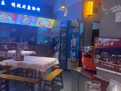 -老闵田螺馆·南昌市井菜·特色小吃(总店)