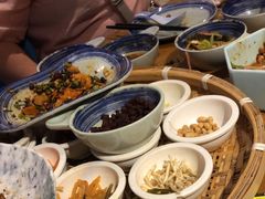 -包整·丝娃娃(一览甲秀楼风景店)