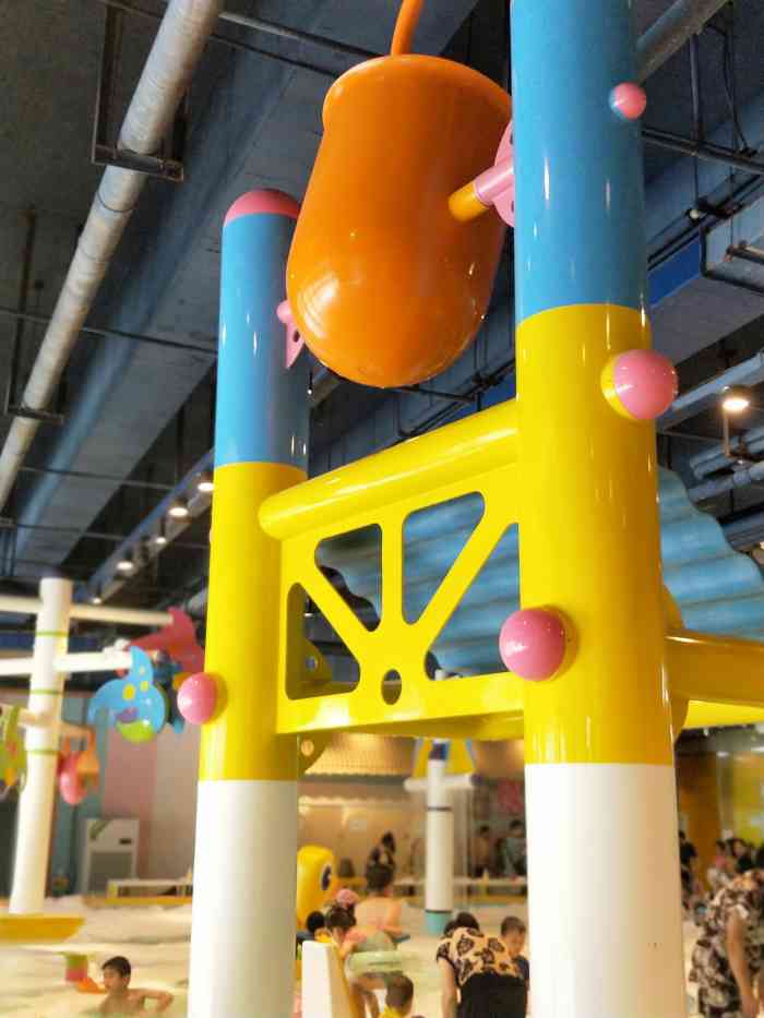 啦贝嬉水乐园(万象城店)-"在支付宝购买的价格相对来讲,比较优惠,然.