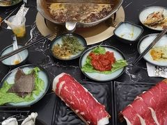 -湊湊火锅·茶憩(颐堤港店)