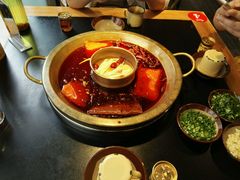 -王婆乔鲜鱼自助火锅(蜀汉路店)