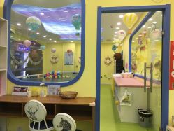 -鱼乐贝贝婴幼儿游泳中心(梅江印象城店)