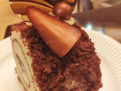 -Plush大堂酒廊(北京金融街威斯汀大酒店)