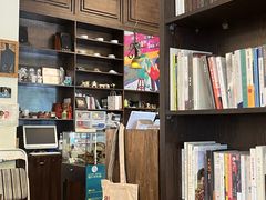 -良友书坊(安徽路店)