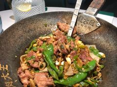 -费大厨辣椒炒肉(黄兴中心广场店)