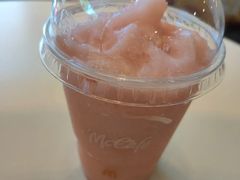 水蜜桃雪冰-麦当劳(开萝大道店)