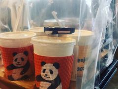-熊猫一间店欧式奶茶铺