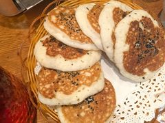 -黄泥岗·地道湖北菜(奥特莱斯店)