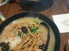 -老妈米线(港龙店)