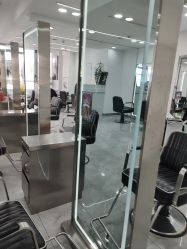 -Coo Hair salon