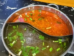 -黄利砖万峰林布依特色酸笋牛肉馆