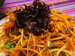 -香巴拉云南餐厅(华莱坞店)