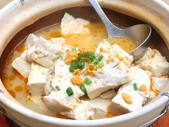 海胆黄烧豆腐-船歌·鱼水饺青岛菜(枫蓝国际购物中心店)