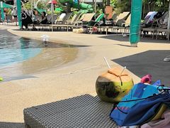 -Sunset Bar(丹绒亚路香格里拉店)