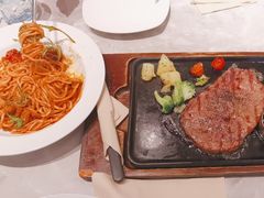 -必胜客(东大桥店)