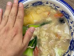三鲜馄饨-刘长兴(逸仙桥店)