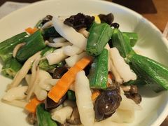 -前海沿·青岛菜(李沧万达店)
