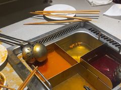 四宫格锅底-海底捞火锅(老城根店)