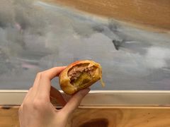 咸蛋黄鲜肉月饼-泰康食品有限公司食品厂