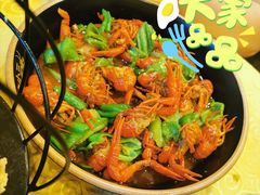 -鲁小三·大骨自助(金山总店)