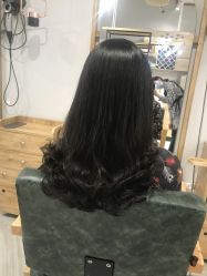-苏豪路易士·嘉玛发廊