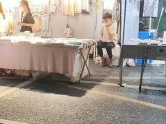 -吴山路夜市